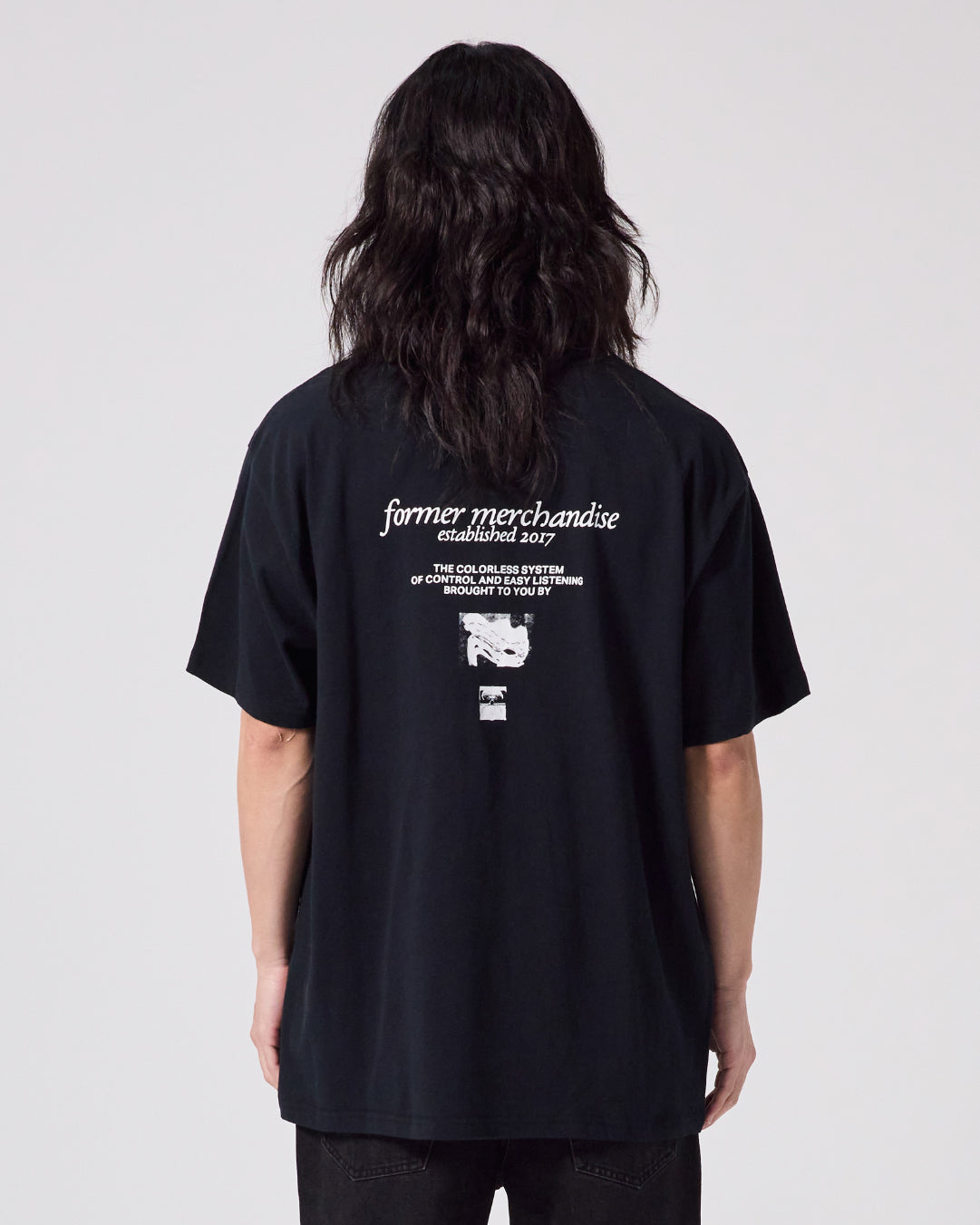 Polera Former Distort Oversized Negra