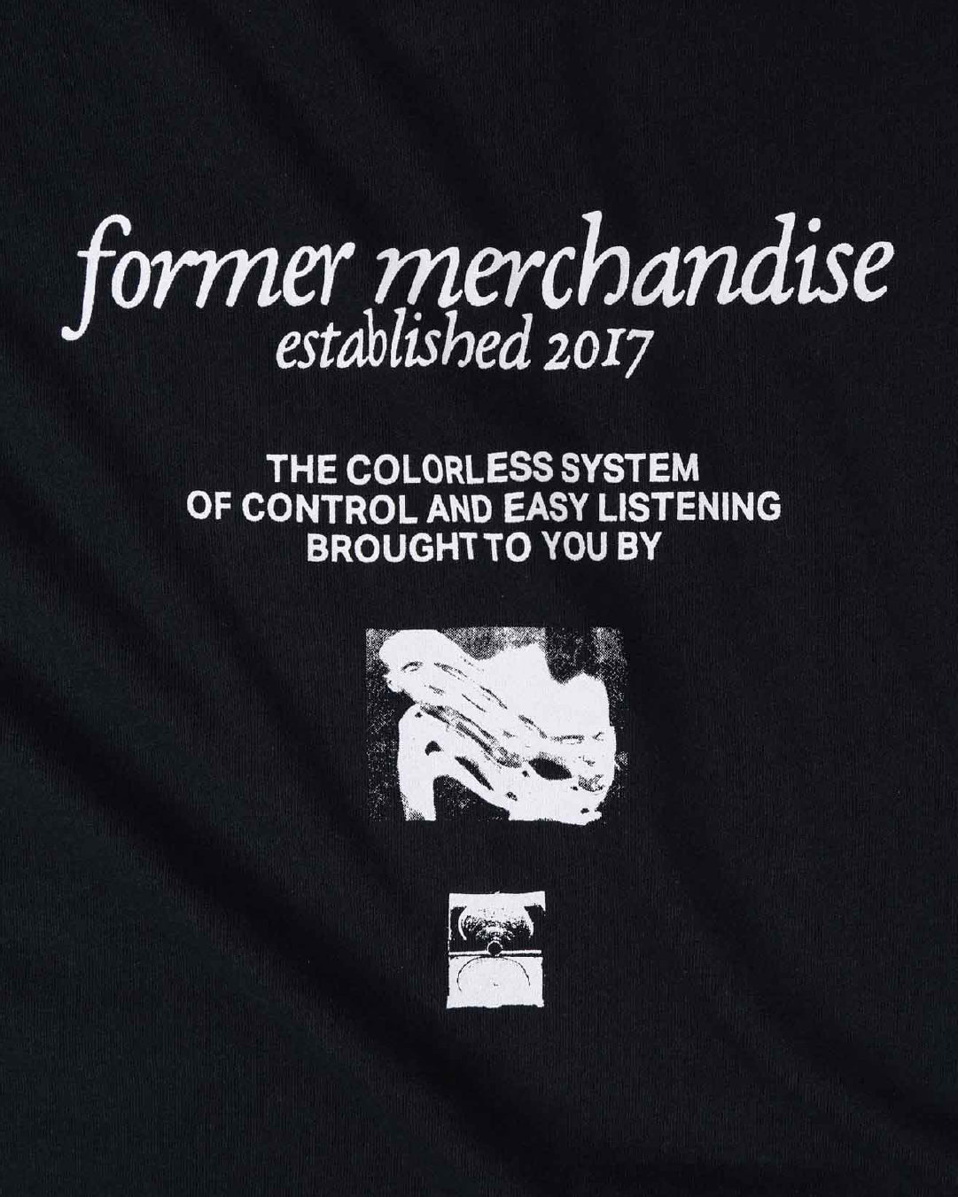 Polera Former Distort Oversized Negra