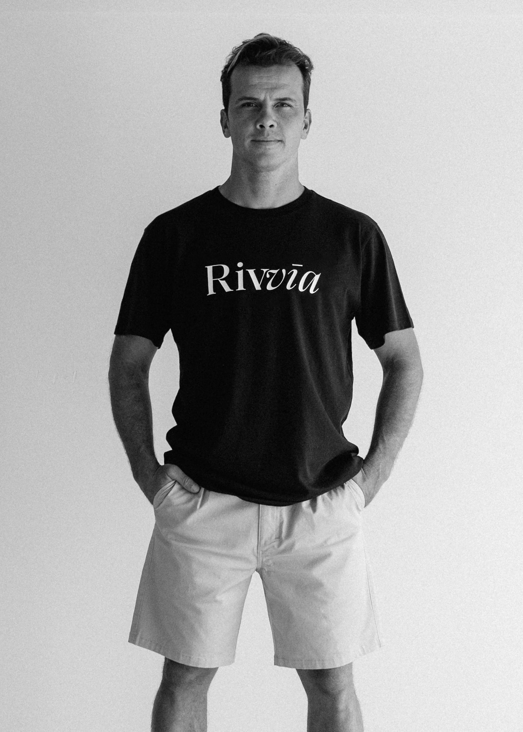 Polera Rivvia Reason Black